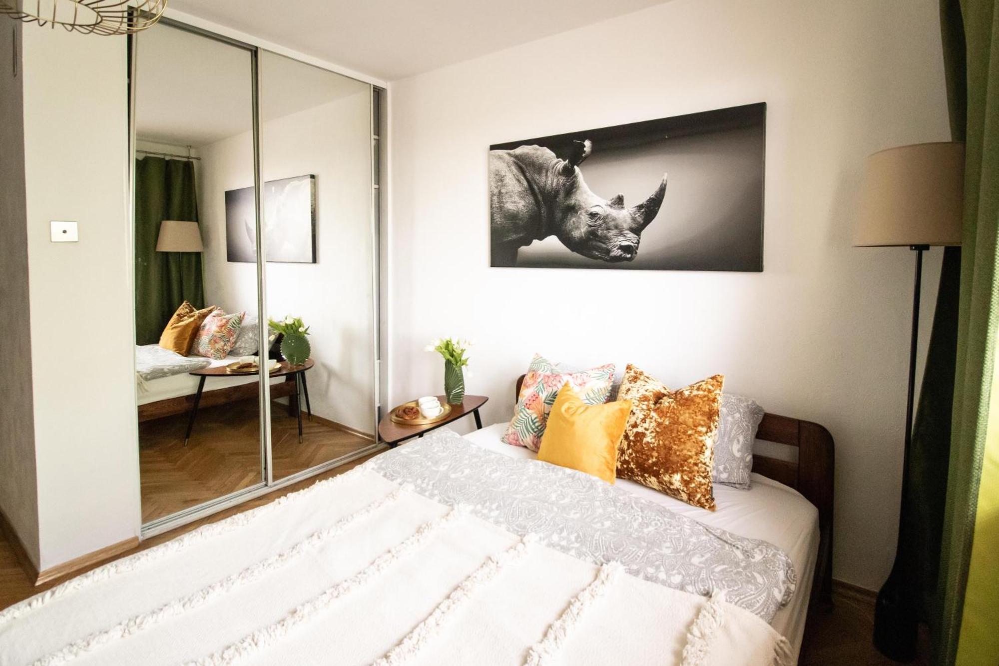 Piotrapartments - Big Life In Apartament